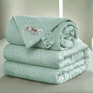 Fuanna Одеяло из соевого волокна 200х230 см (вставка 4 кг + одеяло 8 кг), цвет Fresh Green, класс A