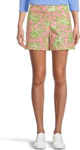 Шорты Lilly Pulitzer Alista Stretch Shorts, Rousseau Pink Mane Character Energy