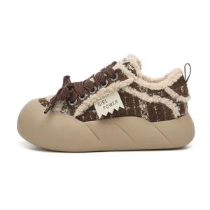 Кроссовки для образа жизни Женские низкие Daphne, цвет Brown Fleece-lined