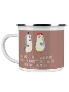 Кофейная кружка для свадебного торжества с надписью в пастельно-коричневых тонах Mr. & Mrs. Panda