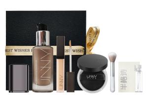 Набор косметики для женщин UNNY CLUB