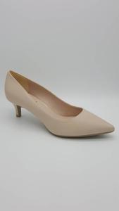 Женские туфли-лодочки Clara на каблуках бежевого цвета LODI