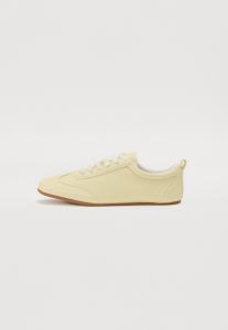 Кроссовки QUINCIE Call it Spring, желтый
