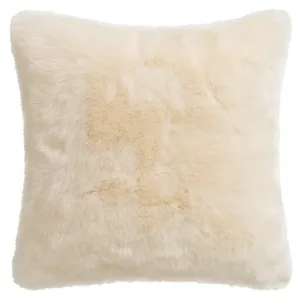 Меховая подушка Gözze "Белый медведь", под мех, наволочка с наполнителем, 1 шт 50х50 см, белый