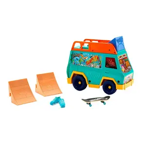 Игровой набор Hot Wheels Skate Van, мультиколор