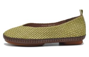 Женские повседневные кроссовки ARTMU низкие зеленые/экрю