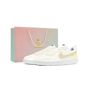 Детские скейтерские кеды Court Borough Nike, светло-желтый