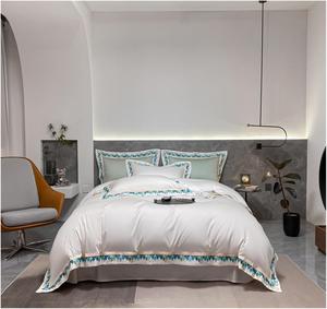 QuKan Комплект постельного белья из стеганого хлопка с вышивкой White+green