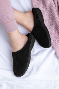 Махровые тапочки Isotoner попкорн Totes, черный