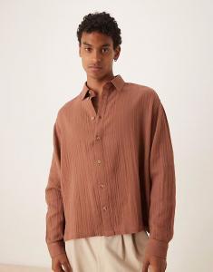 Рубашка свободного кроя из фактурной ткани коричневого цвета Asos Design