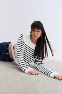 Пушистый свитер H&M, мультиколор