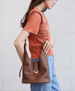 Поясная сумка сбоку с карманом