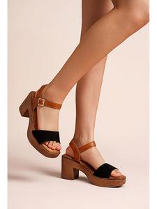 Сандалии на плоской подошве Foreverfolie