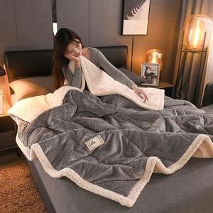 Fuanna Одеяло 200х230 см, молочный вельвет, резной узор, цвет G Elegant White G Y