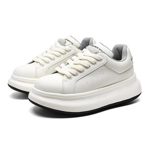 Ignition Легкие низкие скейтерские кроссовки с эффектом увеличения роста Unisex White