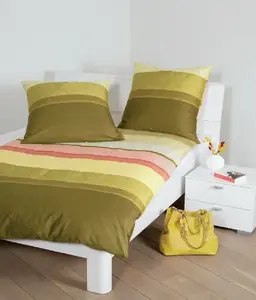 Комплект постельного белья Janine Design Mako-Satin Moments 98074 Цвет: голубой, желтый, оливковый, ржаво-оранжевый-03 Размер: 155x220+80x80 см Original Janine