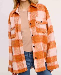 Свободная шуба из мохера оранжевого цвета LA MIEL