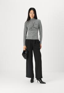 Топ с длинными рукавами YASSKYRA YAS, серебристый