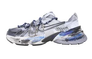 Кроссовки для бега V2K Run женские с низким верхом, черные, серые, серебристые Nike