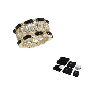 CHANEL Золотые металлические кольца для женщин Gold