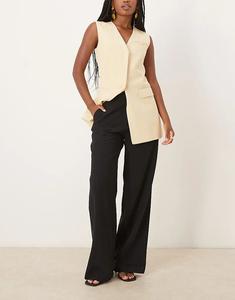 Прямые брюки Mango со складками спереди цвета хаки