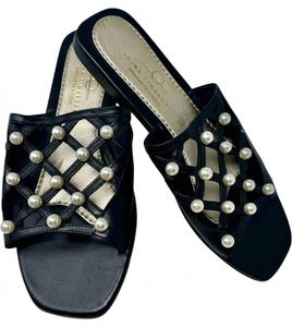 Women's Pearl Studded Slides In Black Elina Linardaki