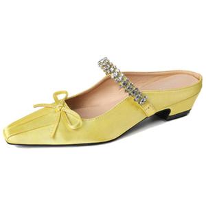 TATAYA Женские закрытые тапочки желтые, цвет Yellow