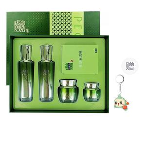 Травяной набор для ухода за кожей 4 предмета: подтягивающий, увлажняющий и питающий PECHOIN