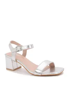 Кроссовки Lettie на шнуровке с резиновой подошвой BERNESS, серебряный