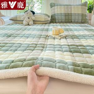 Yalu Наматрасник 120х200 см, вельвет, трехслойный, низкая осыпаемость, цвет Lvdage