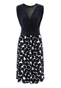 Aniston SELECTED Платье в черном цвете