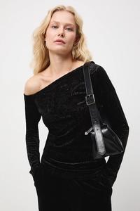 Лонгслив Medicine, черный