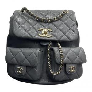 Сумка-рюкзак Duma из тиснёной телячьей кожи среднего размера женская серая CHANEL