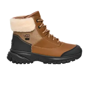 Ботинки UGG Wmns Yose Fluff V2, коричневый