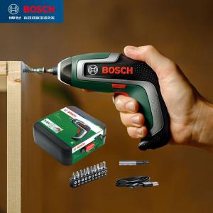 Отвертка аккумуляторная Bosch Ixo 7 + насадки