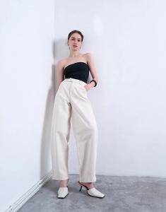 Брюки-бочонки Topshop цвета экрю