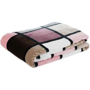 Плед Antigua с современным клетчатым узором, уютный плед, 150x200 см Gözze, Altrosa/taupe