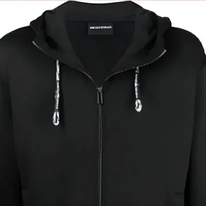 EMPORIO ARMANI Свитшот мужской черный