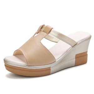 Reivantix Сандалии-слайдеры Reivanti Slip Resistant, женские, коричневые