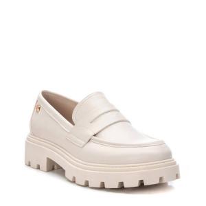 Женские мокасины светло-бежевого цвета Xti