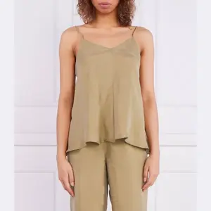 Топ стандартного кроя Beatrice B, хаки