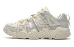 Баскетбольные кроссовки Barricade женские с низким верхом белого цвета Fila Fusion