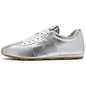 Устойчивые к истиранию низкие повседневные туфли для женщин NINE WEST, Silver