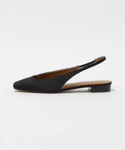 Туфли-лодочки с ремешком на спине 6(Roku), цвет Black