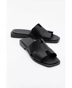 Сандалии Jez Leather Slide (женские) Forever & Always Shoes, черный
