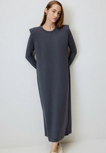 Платье макси Touché Privé, антрацит