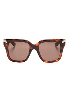Alexander McQueen Eyewear солнцезащитные очки в квадратной оправе, коричневый