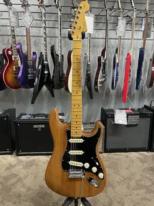Fender American Pro II - Обожженная сосна