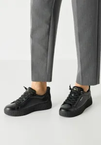 Кроссовки Tamaris, Black