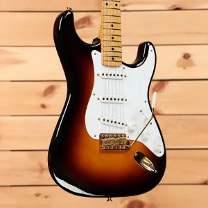 Fender Custom Shop LTD David Brown Masterbuilt 70-летний юбилейный Stratocaster 1954 года Closet Classic Relic - Wide Fade 2 Color Sunburst - XN5332 - PLEK'd